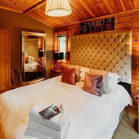 Karma Great Ayton With Hot Tub And On Site Bistro Дом отдыха Грейт Эйтон